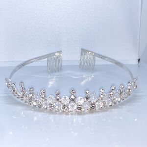 New! Tiara! Beautiful! 